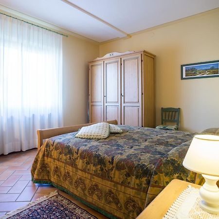Carlino Vacanze Gaiole in Chianti Bagian luar foto